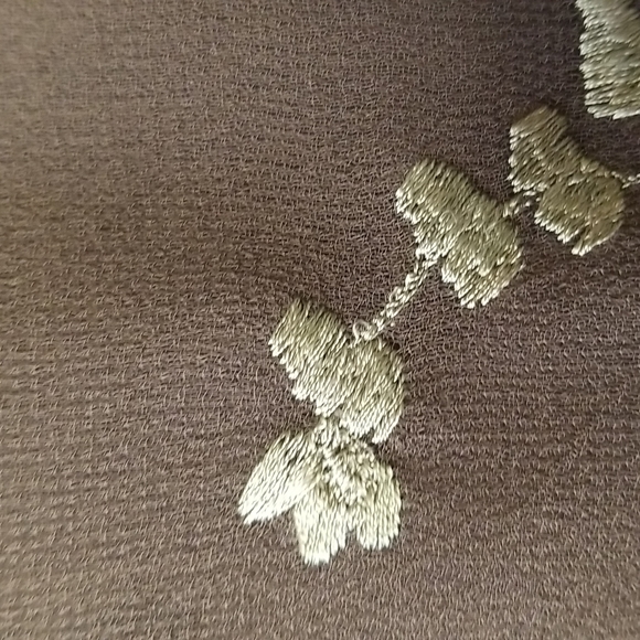 Hillard & Hanson Loden Green Pencil Skirt with Embroidered Front; Size Small - Picture 3 of 5